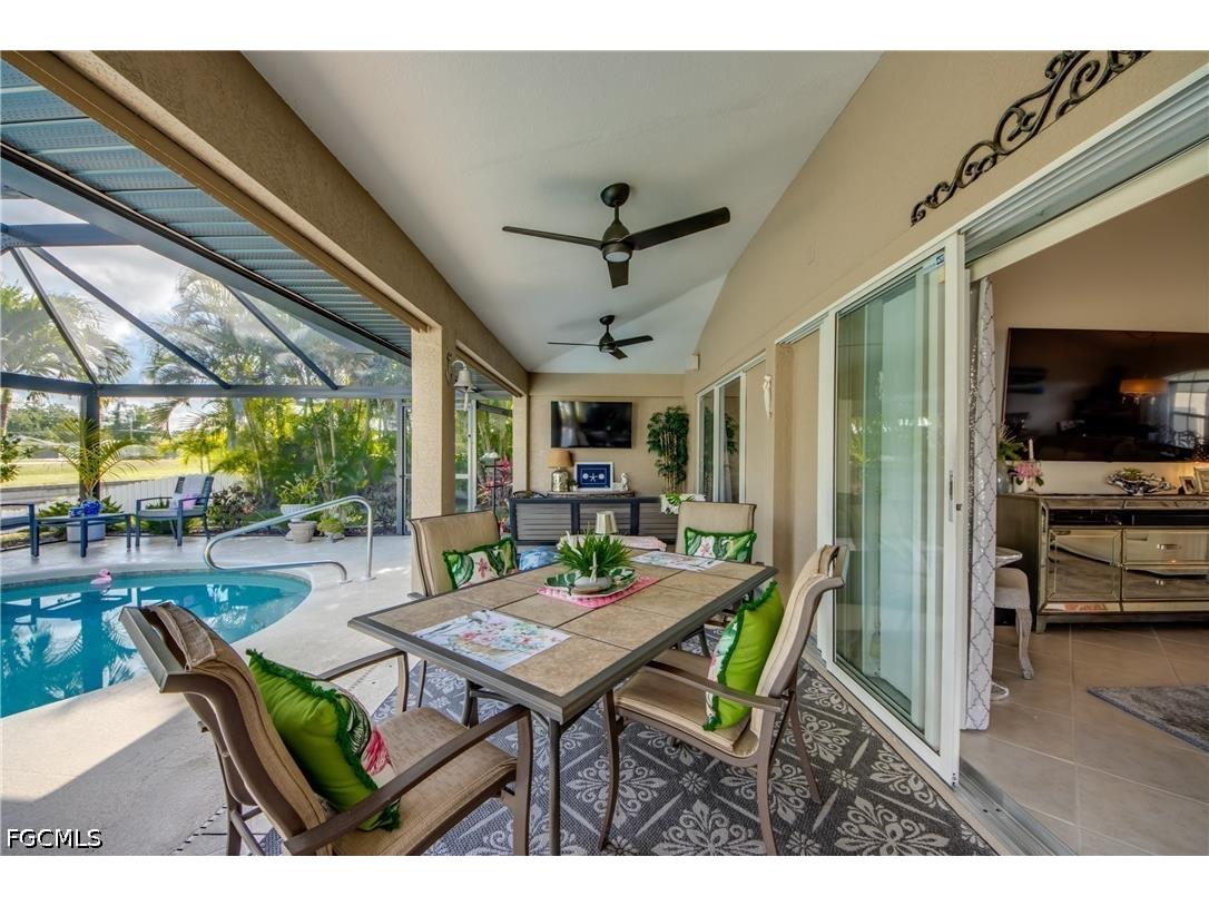 1621 NE 5th Terrace Cape Coral FL 33909 2026020961 image32