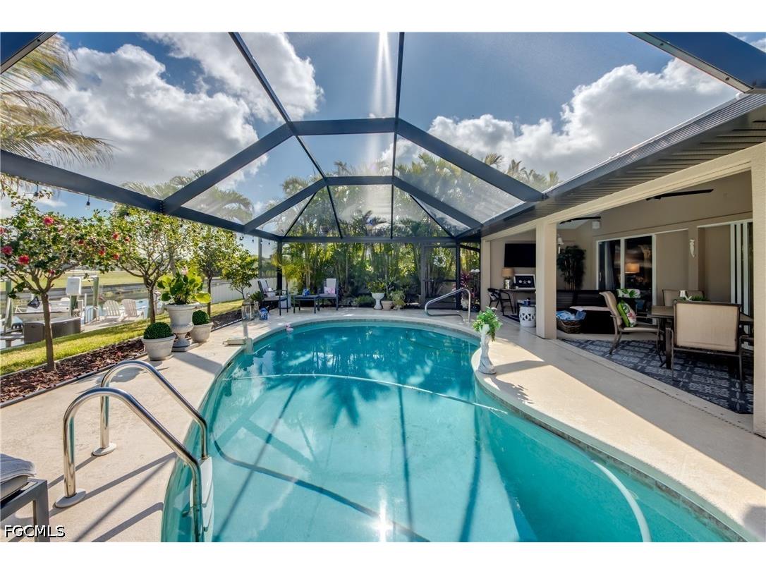 1621 NE 5th Terrace Cape Coral FL 33909 2026020961 image36