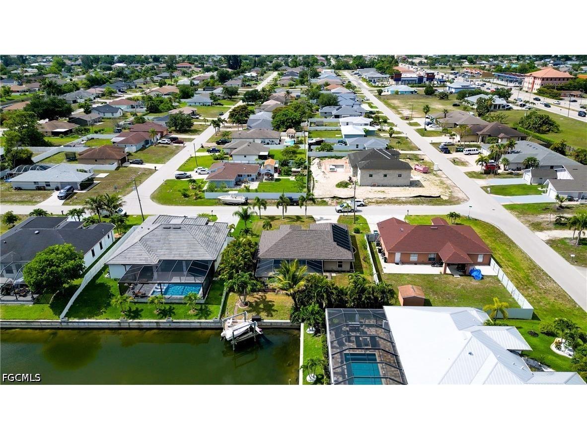 1621 NE 5th Terrace Cape Coral FL 33909 2026020961 image48