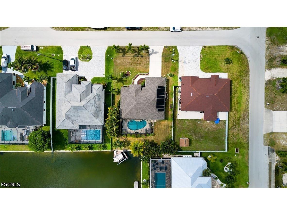 1621 NE 5th Terrace Cape Coral FL 33909 2026020961 image50