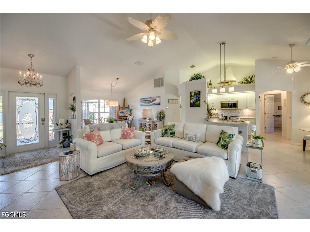 1621 NE 5th Terrace Cape Coral FL 33909 2026020961 image6