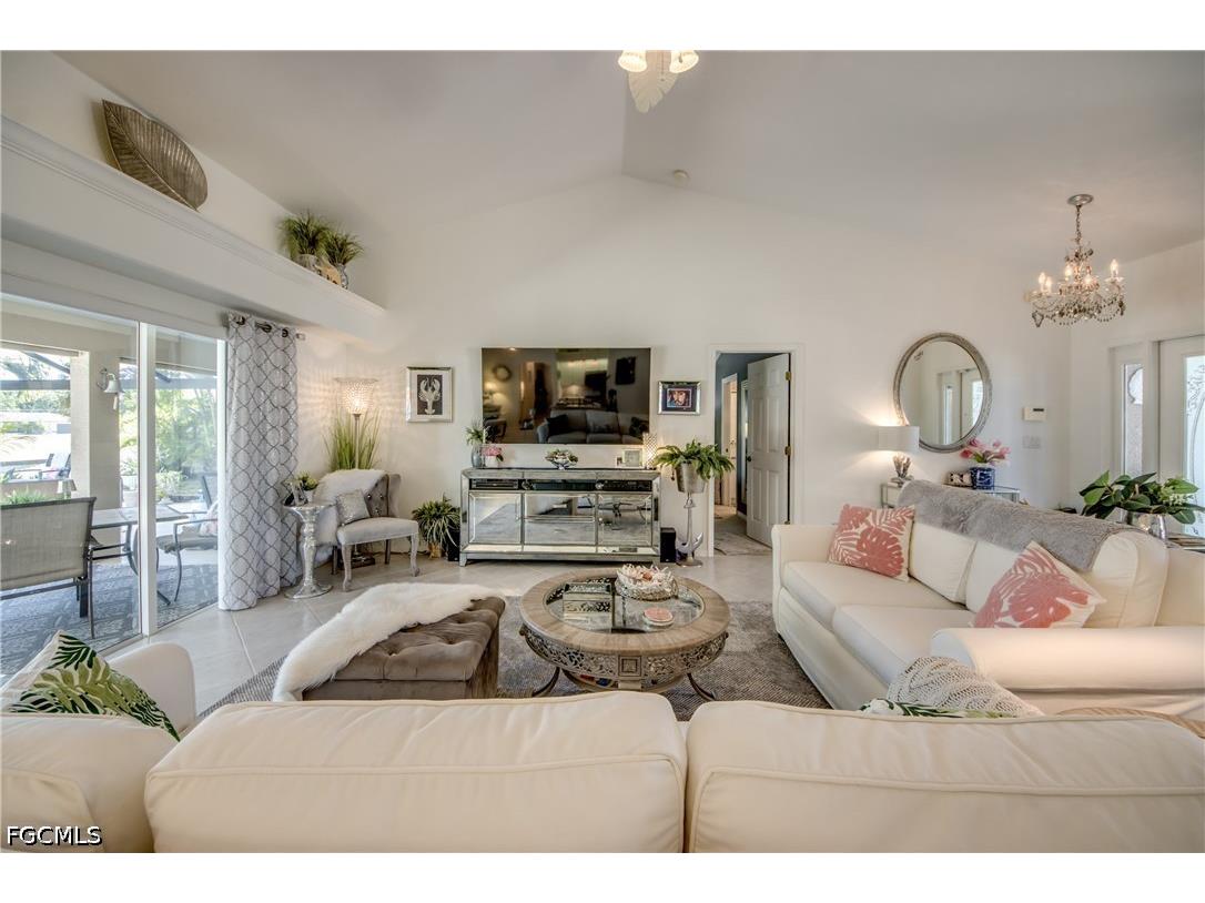 1621 NE 5th Terrace Cape Coral FL 33909 2026020961 image8
