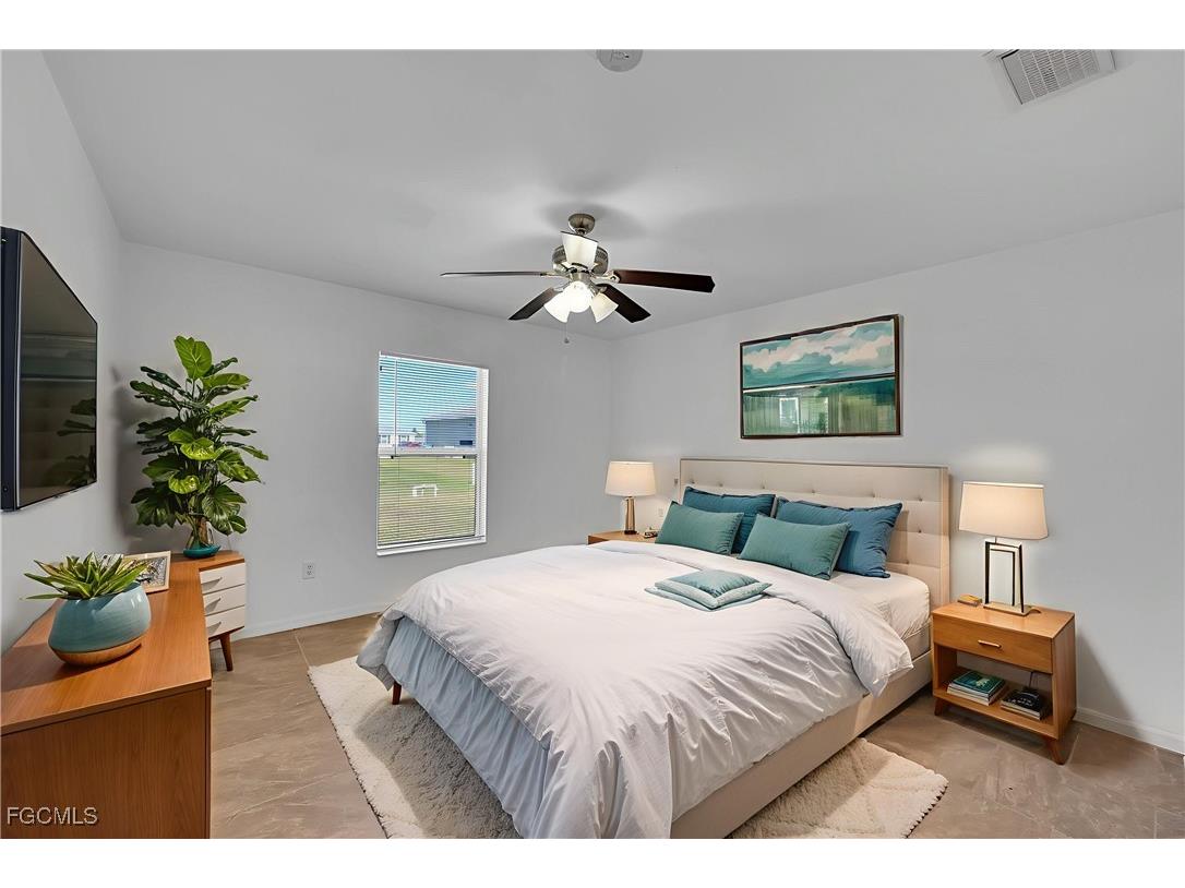 1621 NW 18th Street Cape Coral FL 33993 2025015481 image12