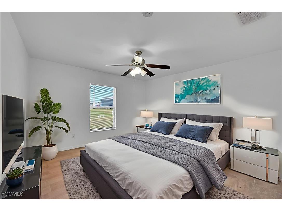 1621 NW 18th Street Cape Coral FL 33993 2025015481 image13