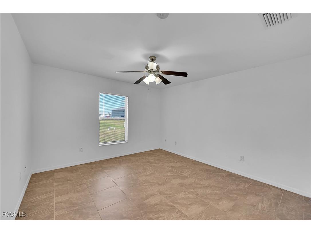 1621 NW 18th Street Cape Coral FL 33993 2025015481 image14