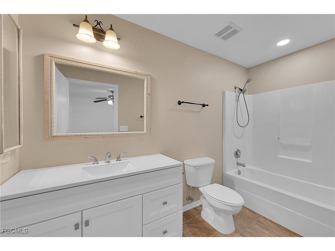 1621 NW 18th Street Cape Coral FL 33993 2025015481 image17