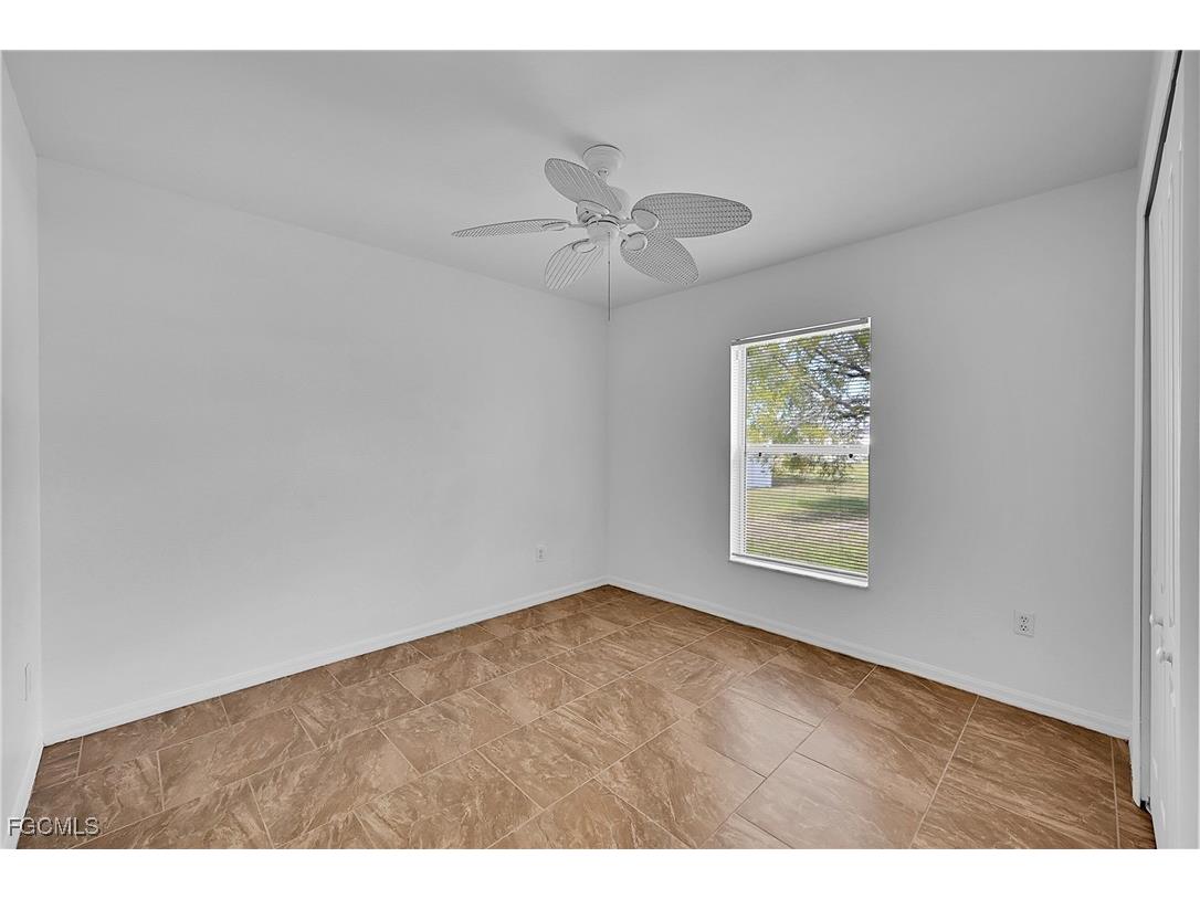 1621 NW 18th Street Cape Coral FL 33993 2025015481 image20