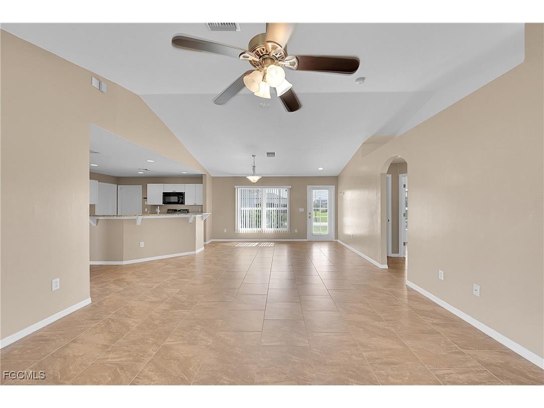 1621 NW 18th Street Cape Coral FL 33993 2025015481 image8