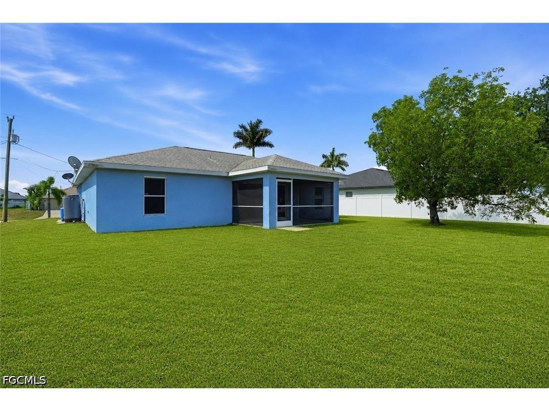 1621 NW 18th Street Cape Coral FL 33993 2026020534 image25