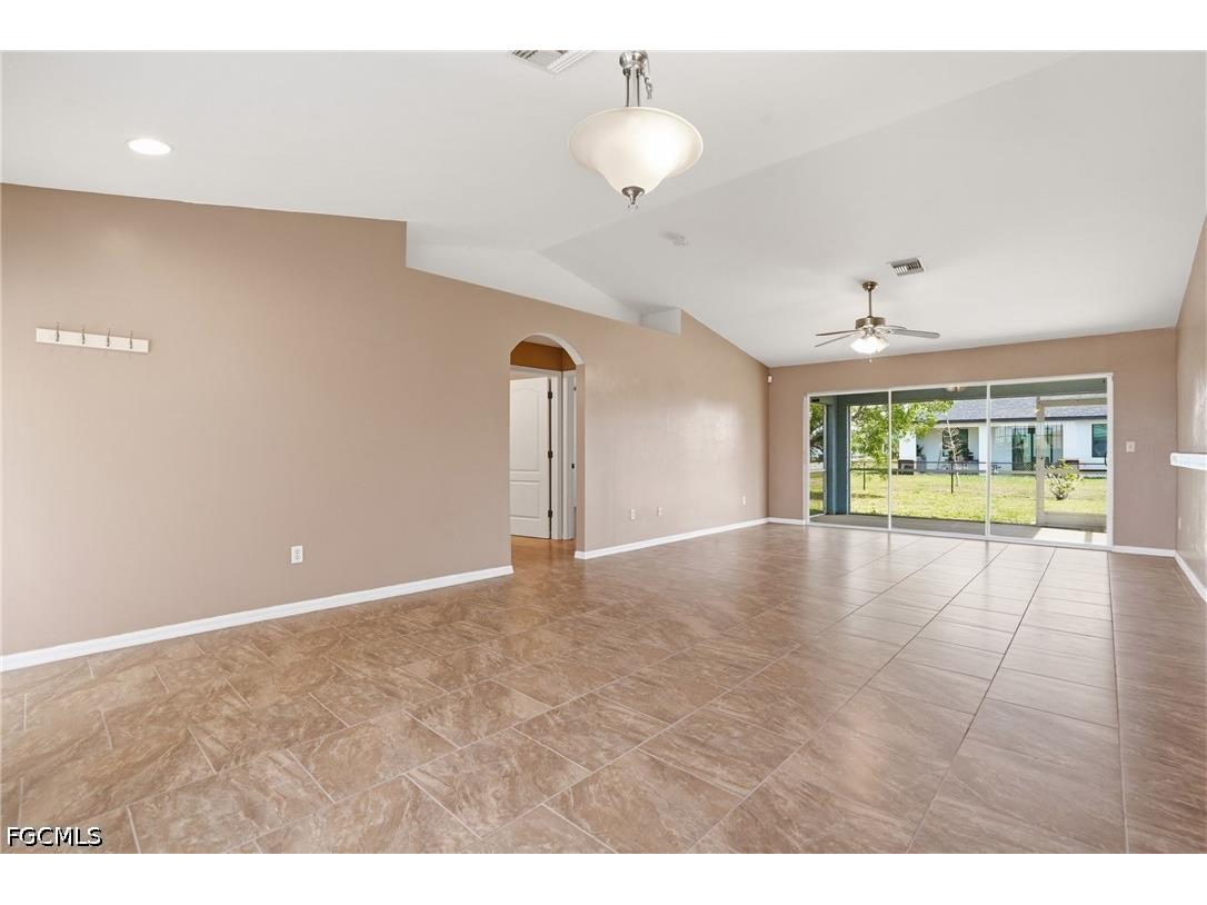 1621 NW 18th Street Cape Coral FL 33993 2026020534 image8