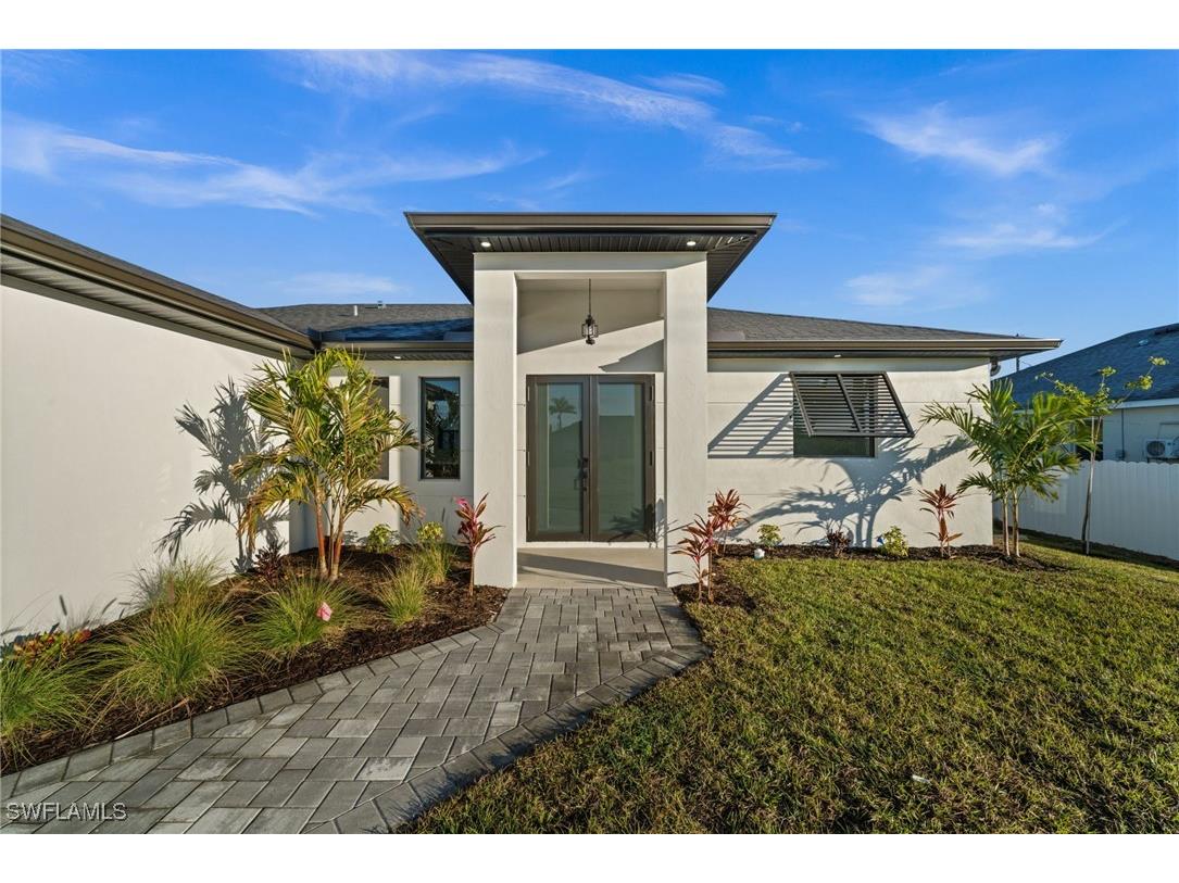 1621 NW 23rd Terrace Cape Coral FL 33993 226005213 image2