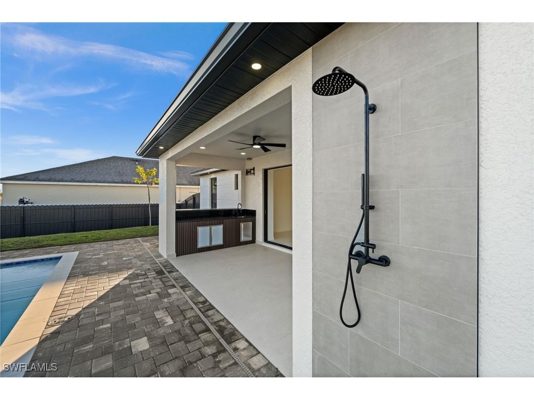 1621 NW 23rd Terrace Cape Coral FL 33993 226005213 image35