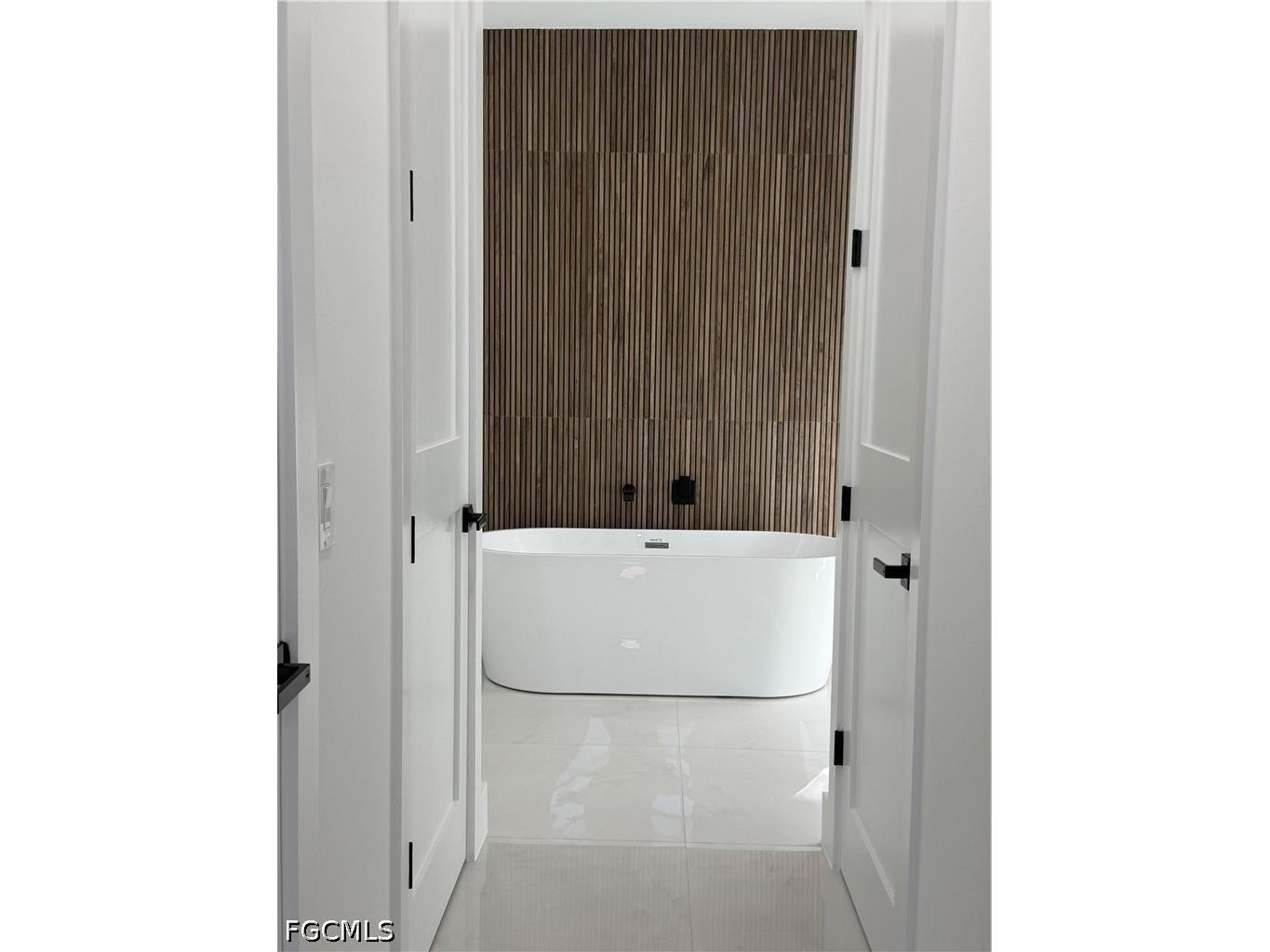 1621 SW 10th Place Cape Coral FL 33991 2026021288 image21