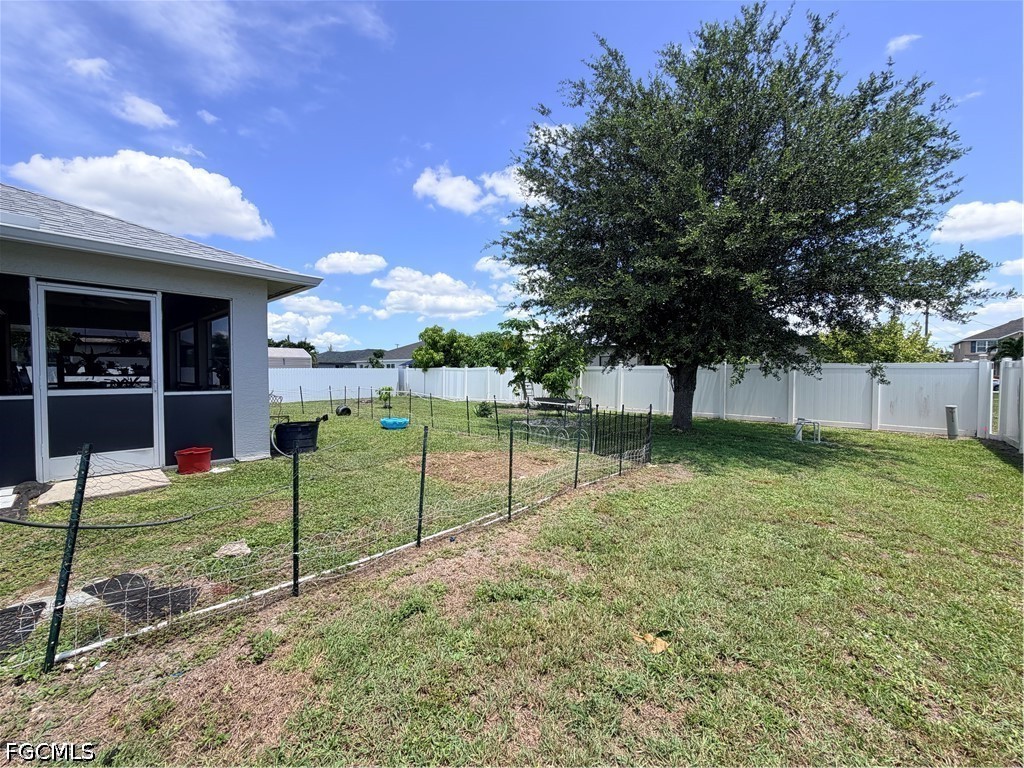 1621 SW 14th Terrace Cape Coral FL 33991 2026026487 image25