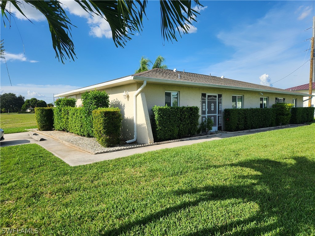 1621 SW Santa Barbara Place Cape Coral FL 33991 224061411 image1