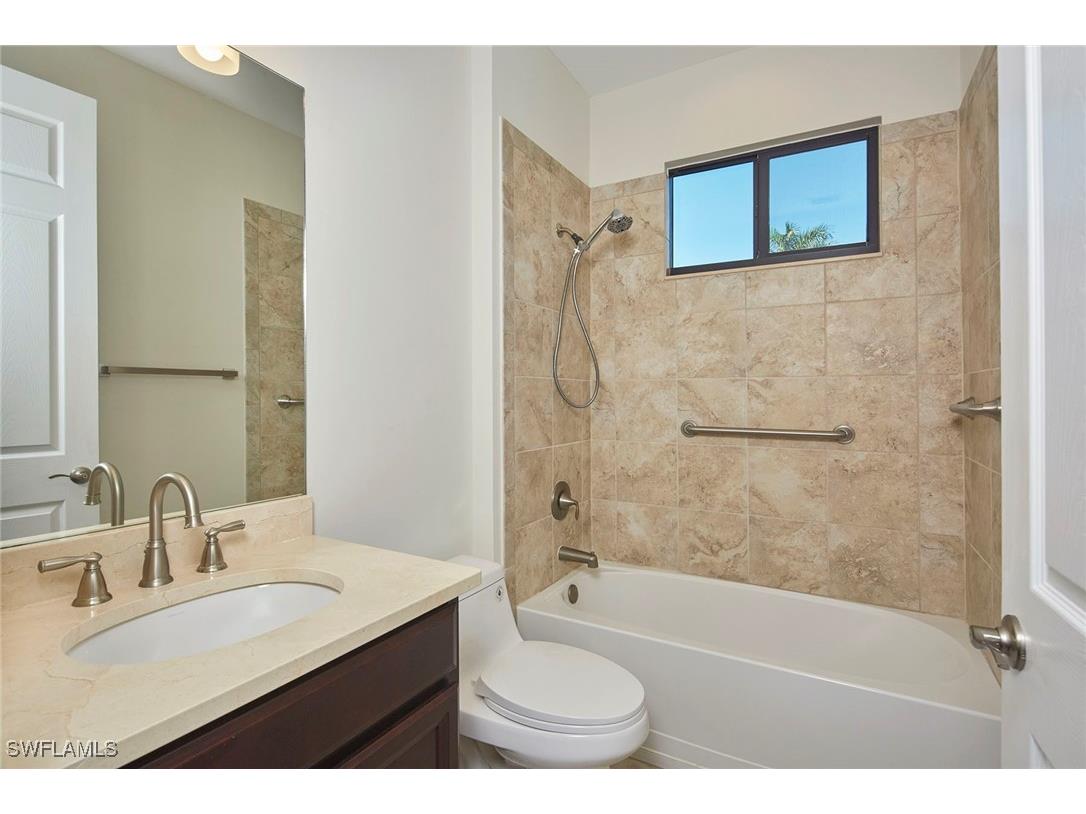 1621 Songbird Court Naples FL 34120 225072309 image15