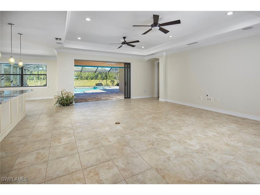 1621 Songbird Court Naples FL 34120 225072309 image3