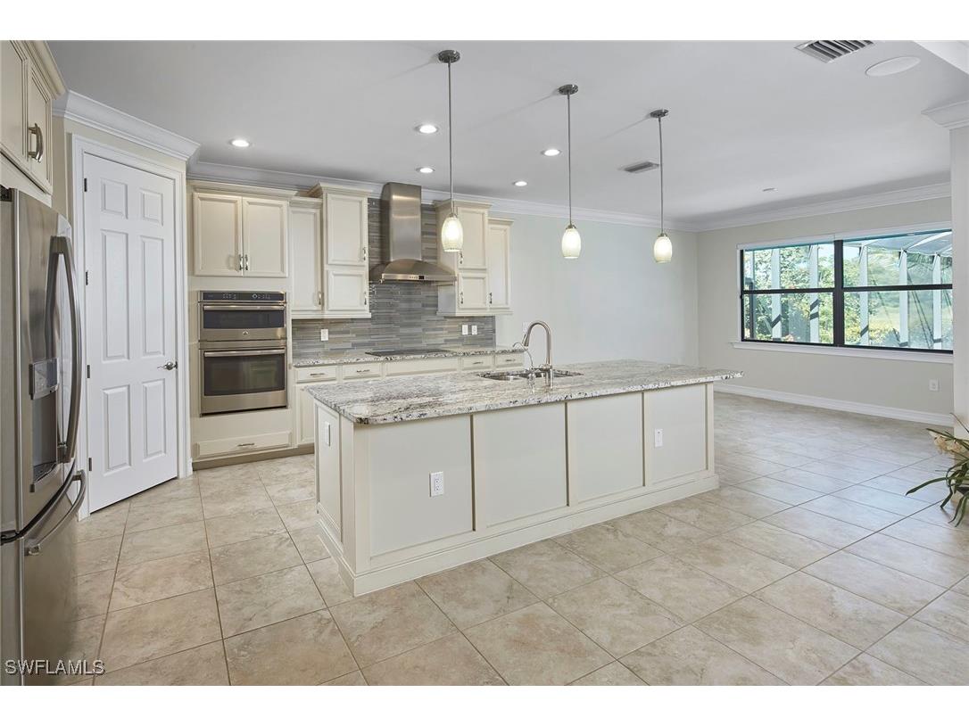 1621 Songbird Court Naples FL 34120 225072309 image7