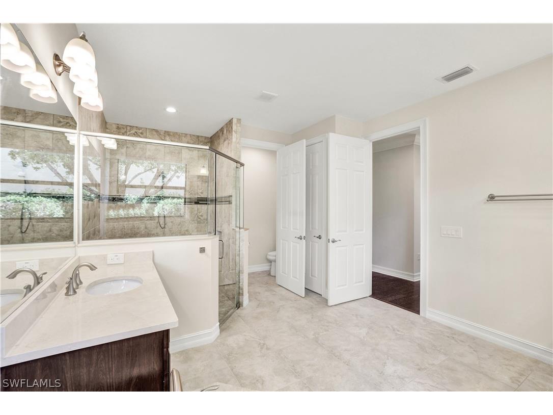 1621 Songbird Court Naples FL 34120 226010411 image17