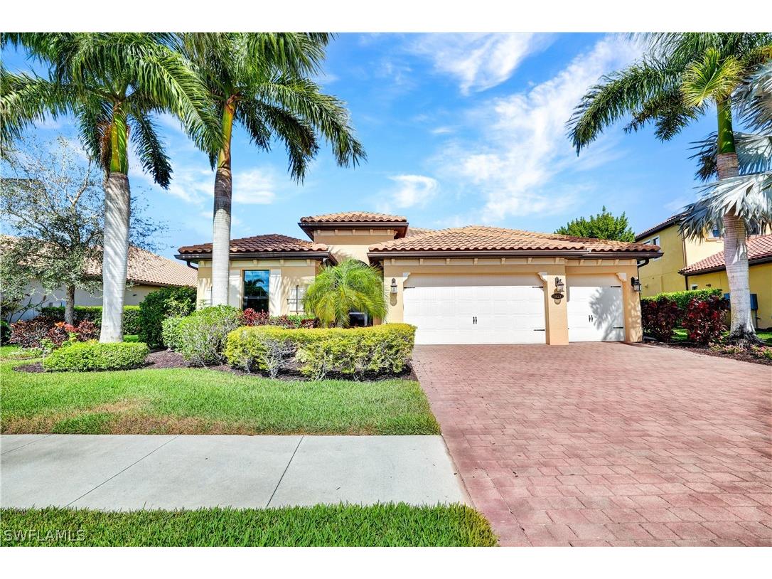 1621 Songbird Court Naples FL 34120 226010411 image2