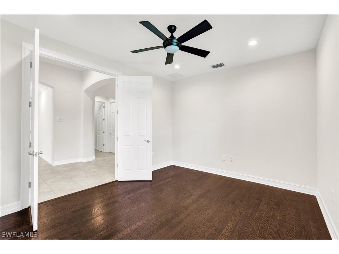 1621 Songbird Court Naples FL 34120 226010411 image26