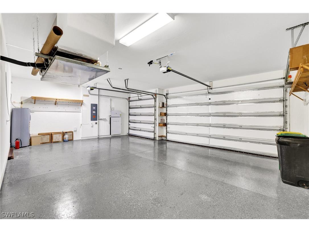 1621 Songbird Court Naples FL 34120 226010411 image28