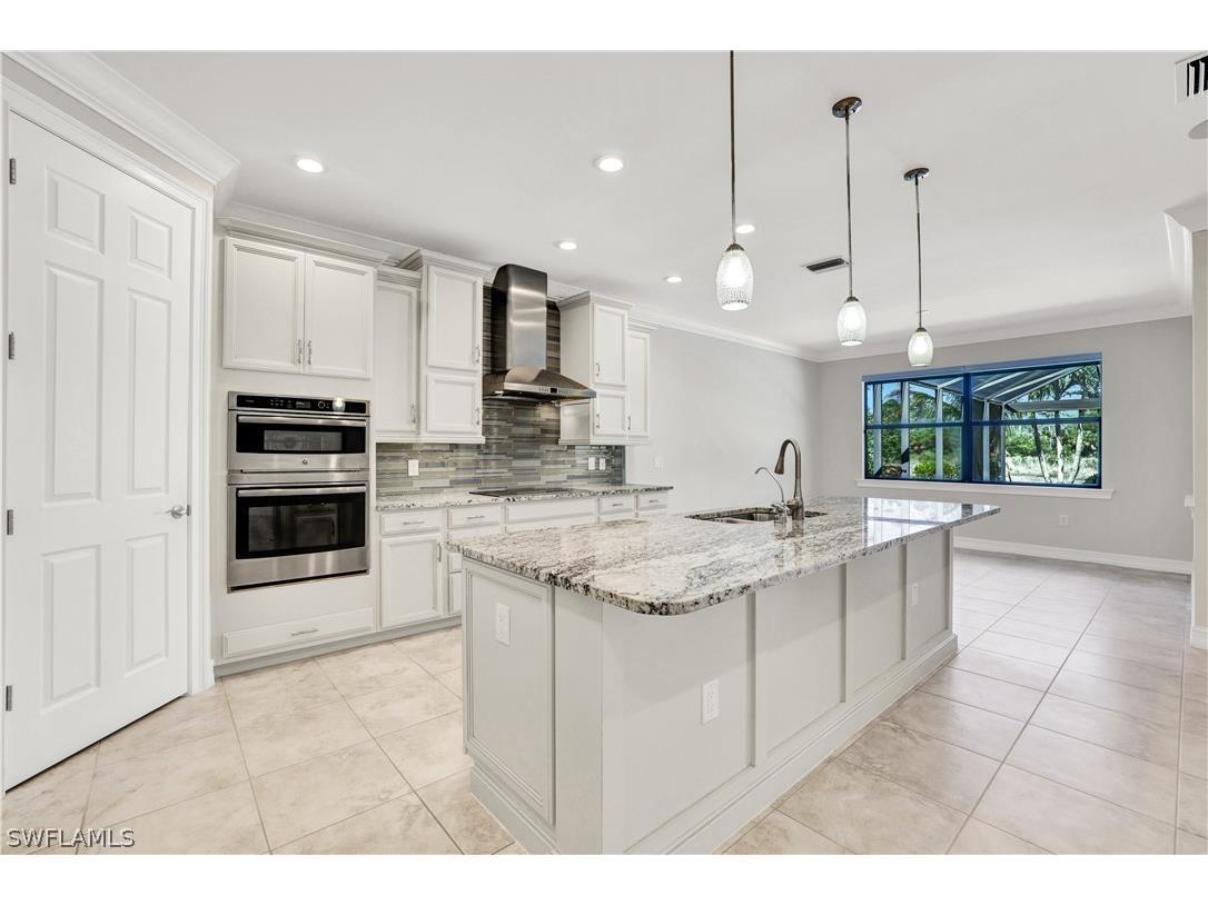 1621 Songbird Court Naples FL 34120 226010411 image5