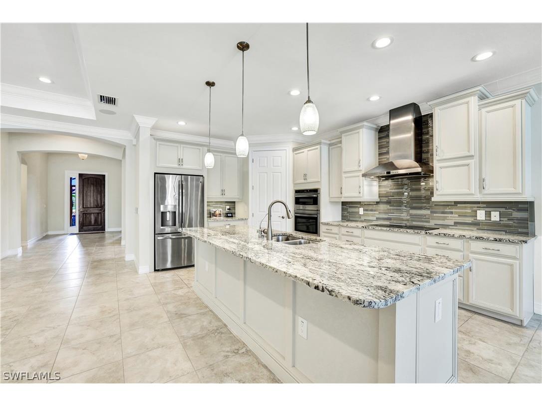 1621 Songbird Court Naples FL 34120 226010411 image9