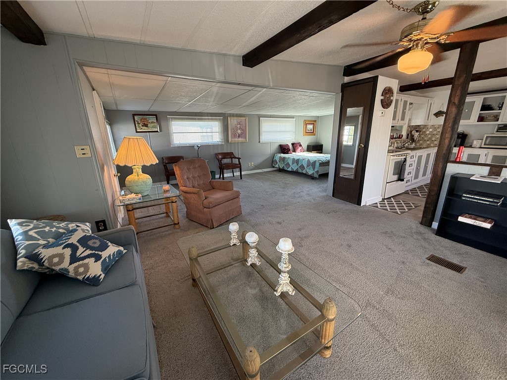 16211 Cynthia Court Fort Myers FL 33908 2025017433 image1