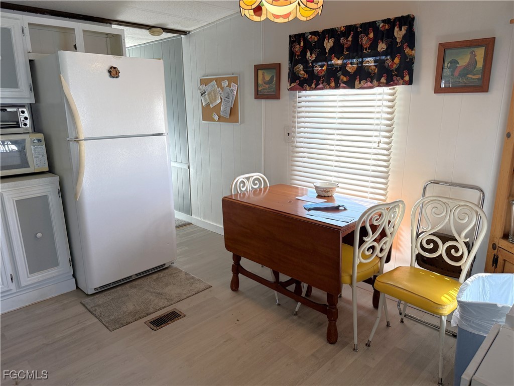 16211 Cynthia Court Fort Myers FL 33908 2025017433 image11