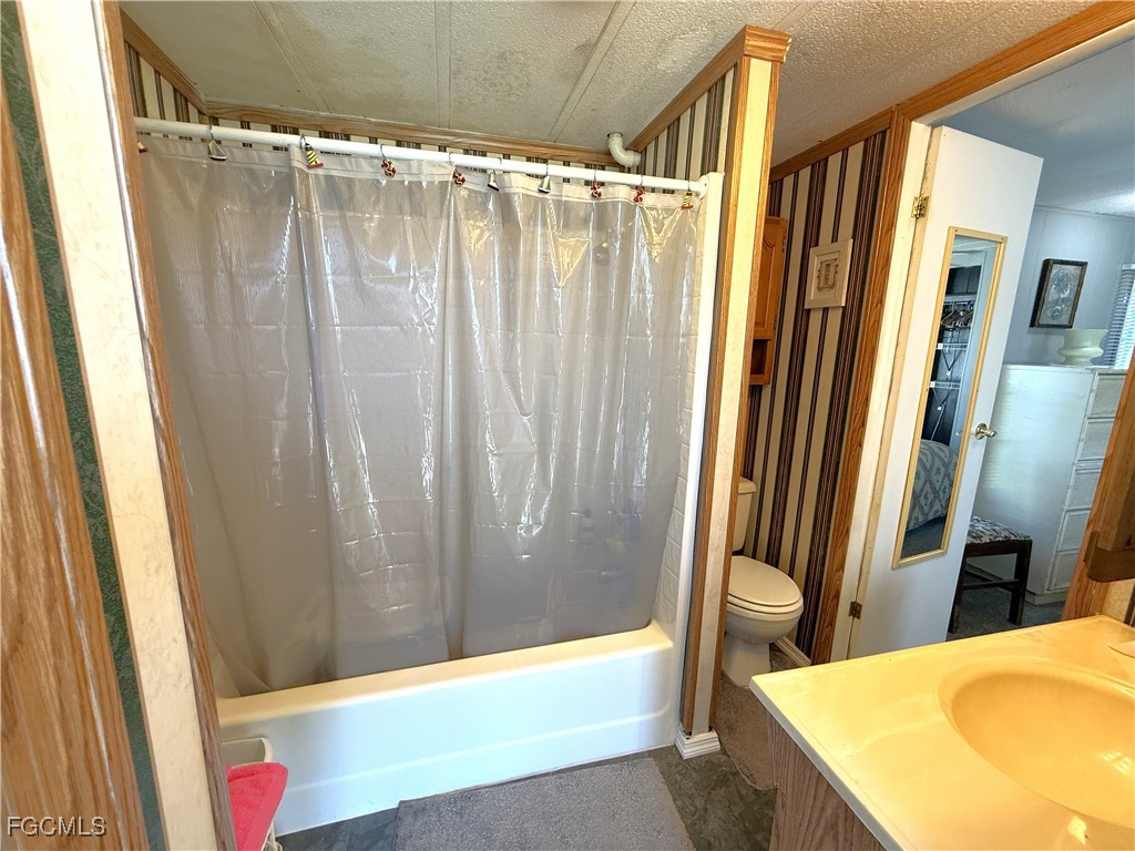 16211 Cynthia Court Fort Myers FL 33908 2025017433 image15