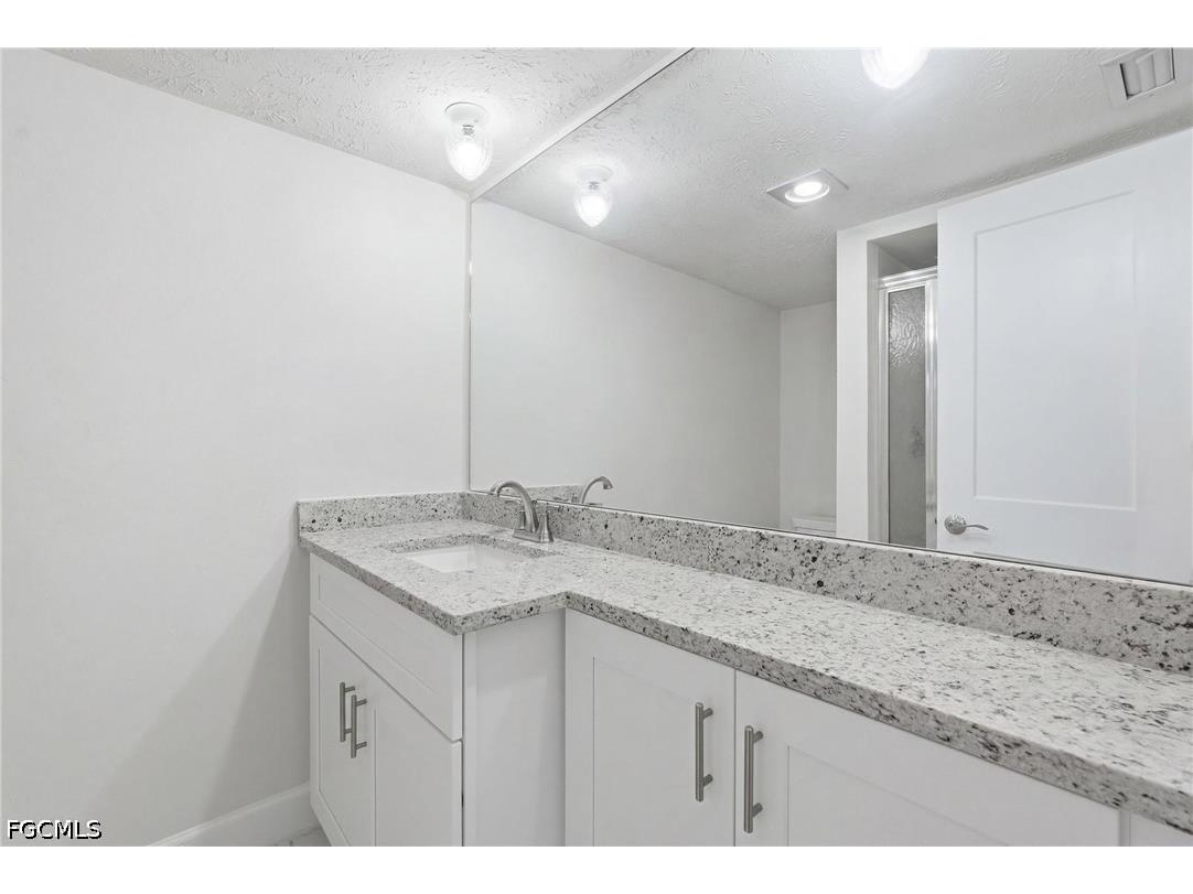 16211 Dublin Circle #104 Fort Myers FL 33908 2026024974 image22