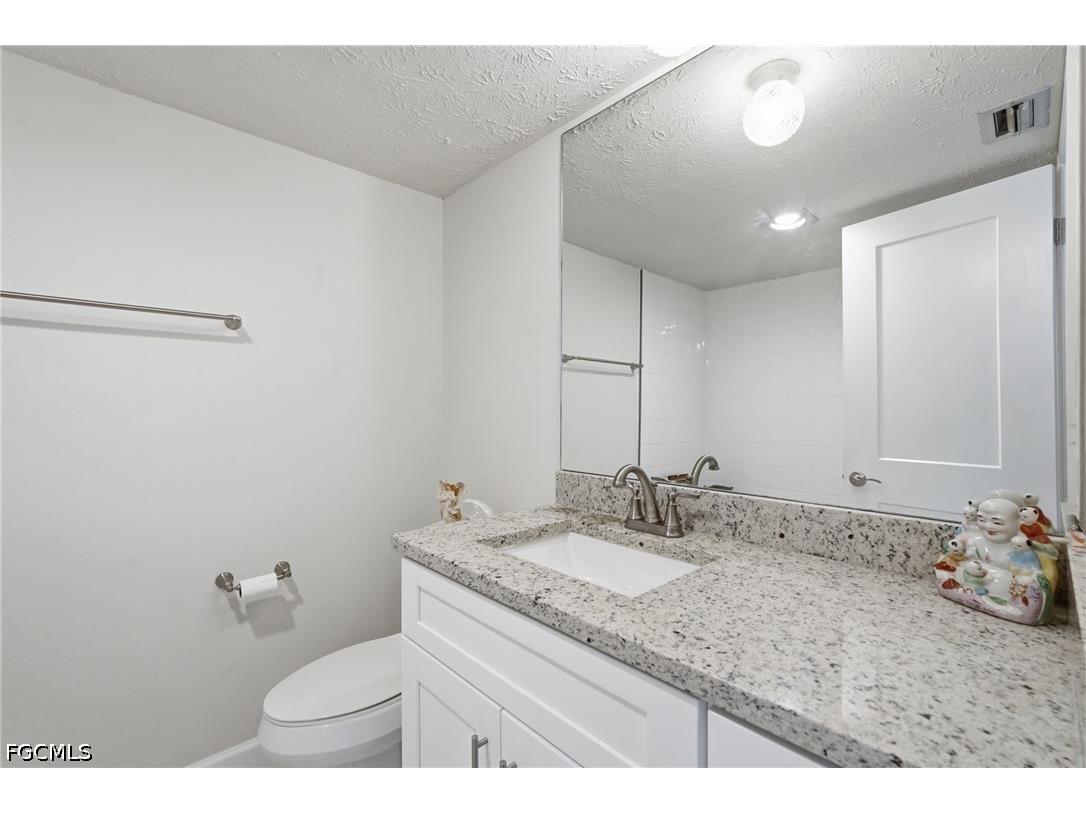 16211 Dublin Circle #104 Fort Myers FL 33908 2026024974 image26