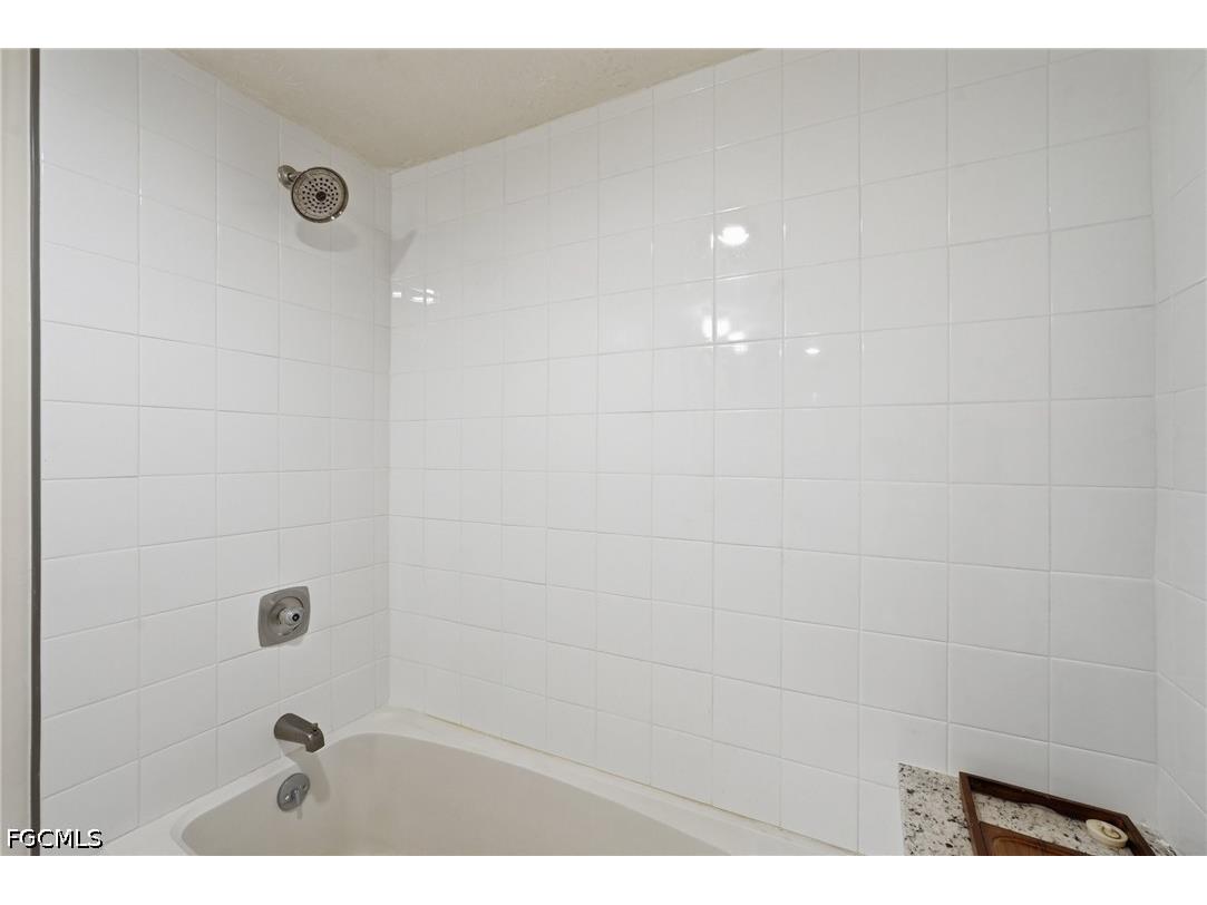 16211 Dublin Circle #104 Fort Myers FL 33908 2026024974 image27
