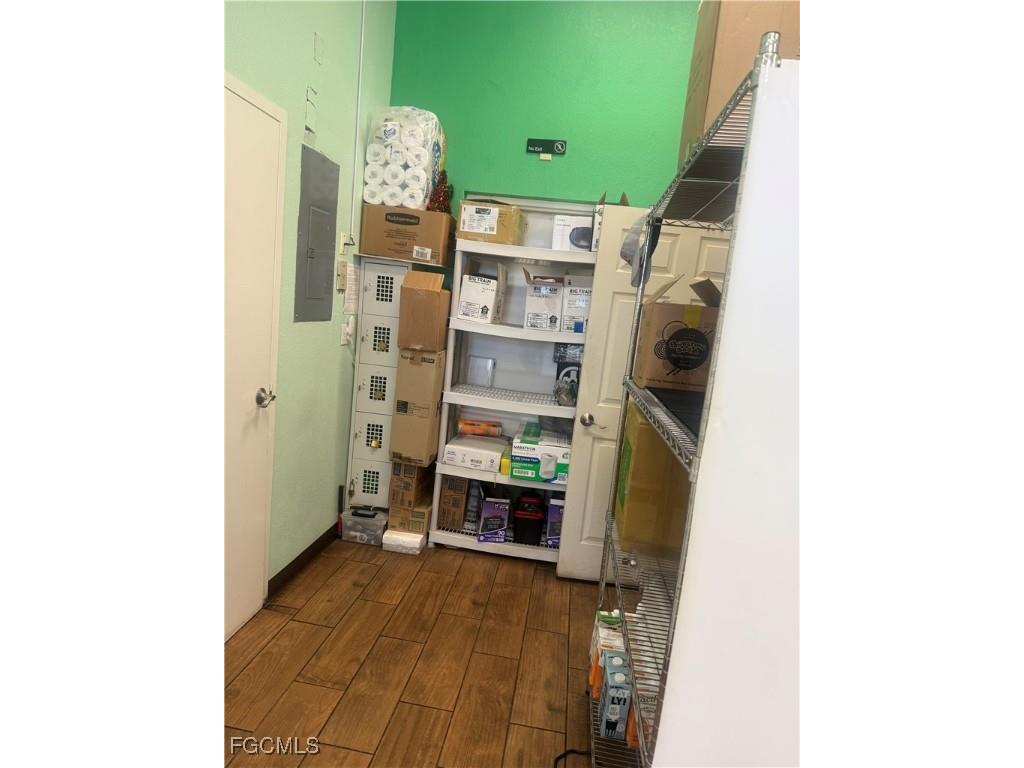 1622 Del Prado Boulevard S Cape Coral FL 33990 2025019423 image10