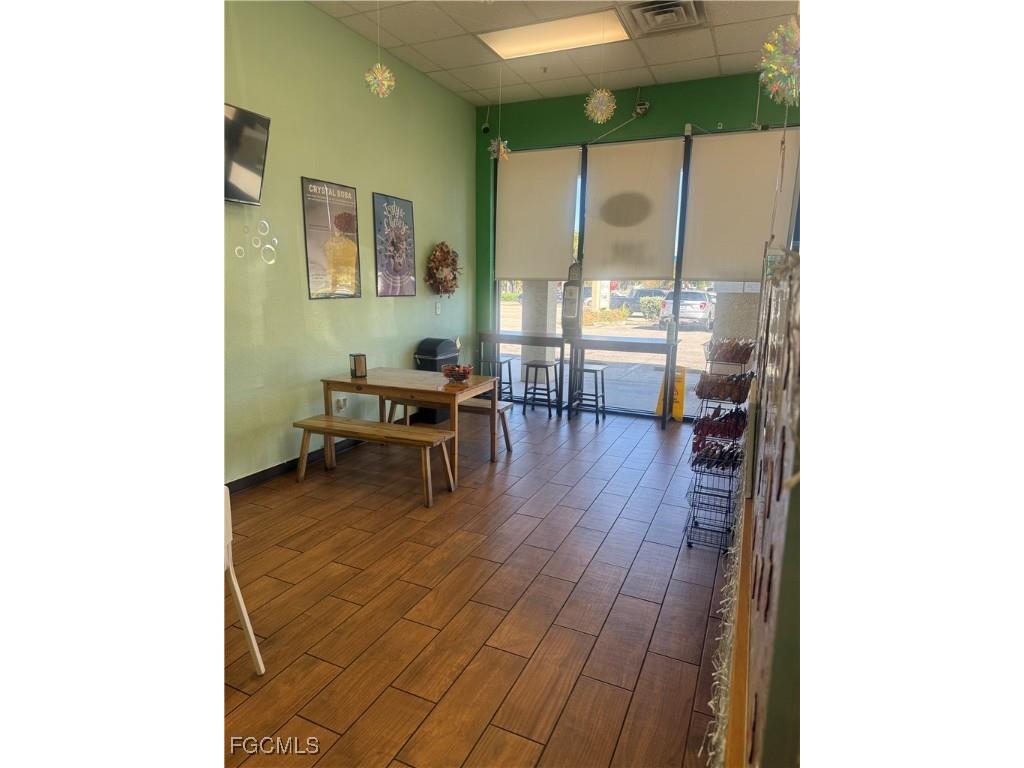 1622 Del Prado Boulevard S Cape Coral FL 33990 2025019423 image7