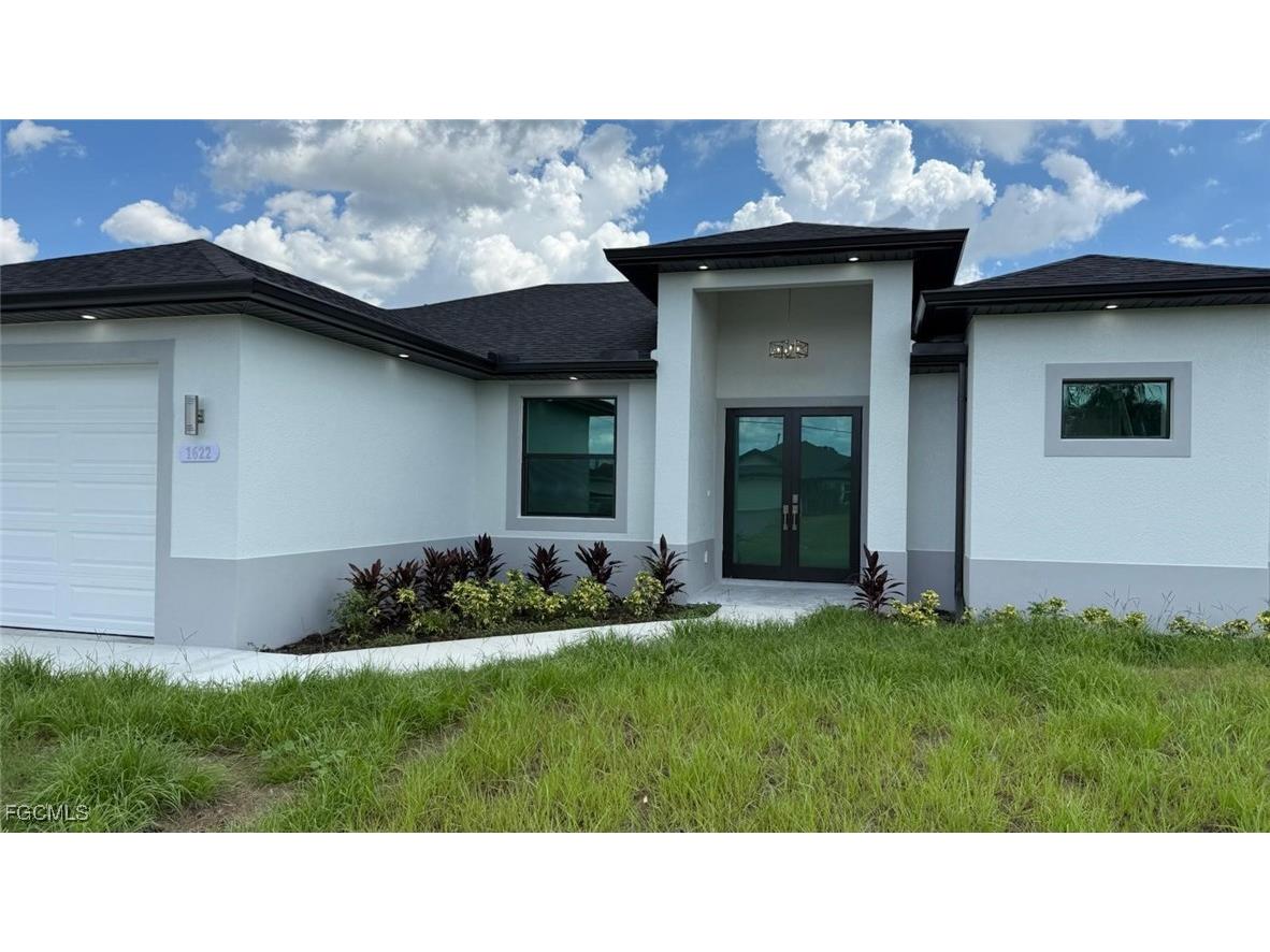 1622 NW 18th Terrace Cape Coral FL 33993 2025007679 image1