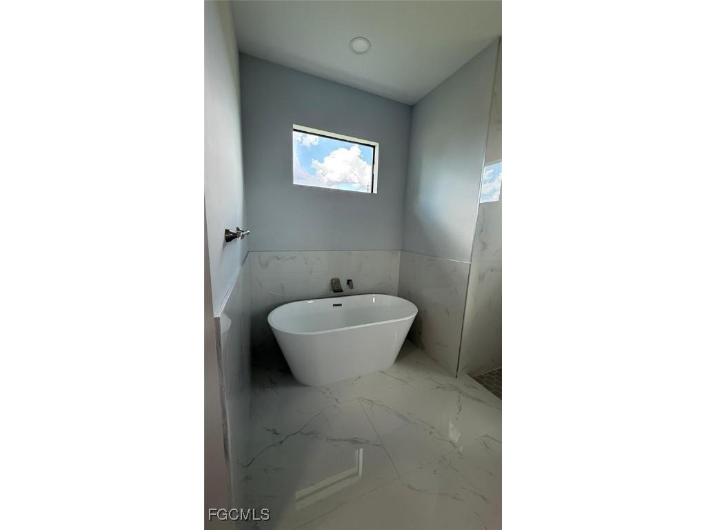 1622 NW 18th Terrace Cape Coral FL 33993 2025007679 image10