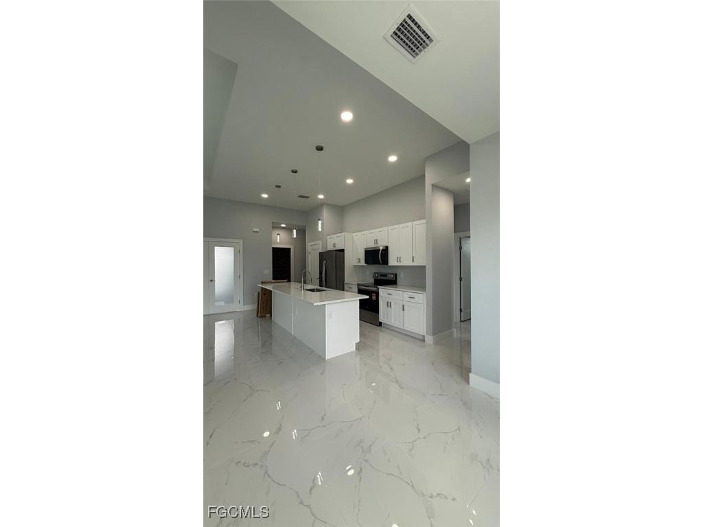 1622 NW 18th Terrace Cape Coral FL 33993 2025007679 image28