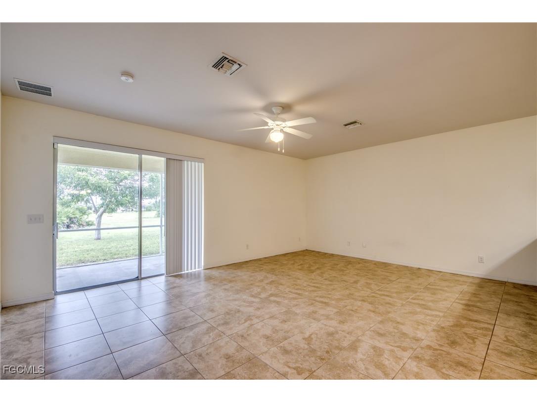 1622 SW 16th Court Cape Coral FL 33991 2025011181 image17