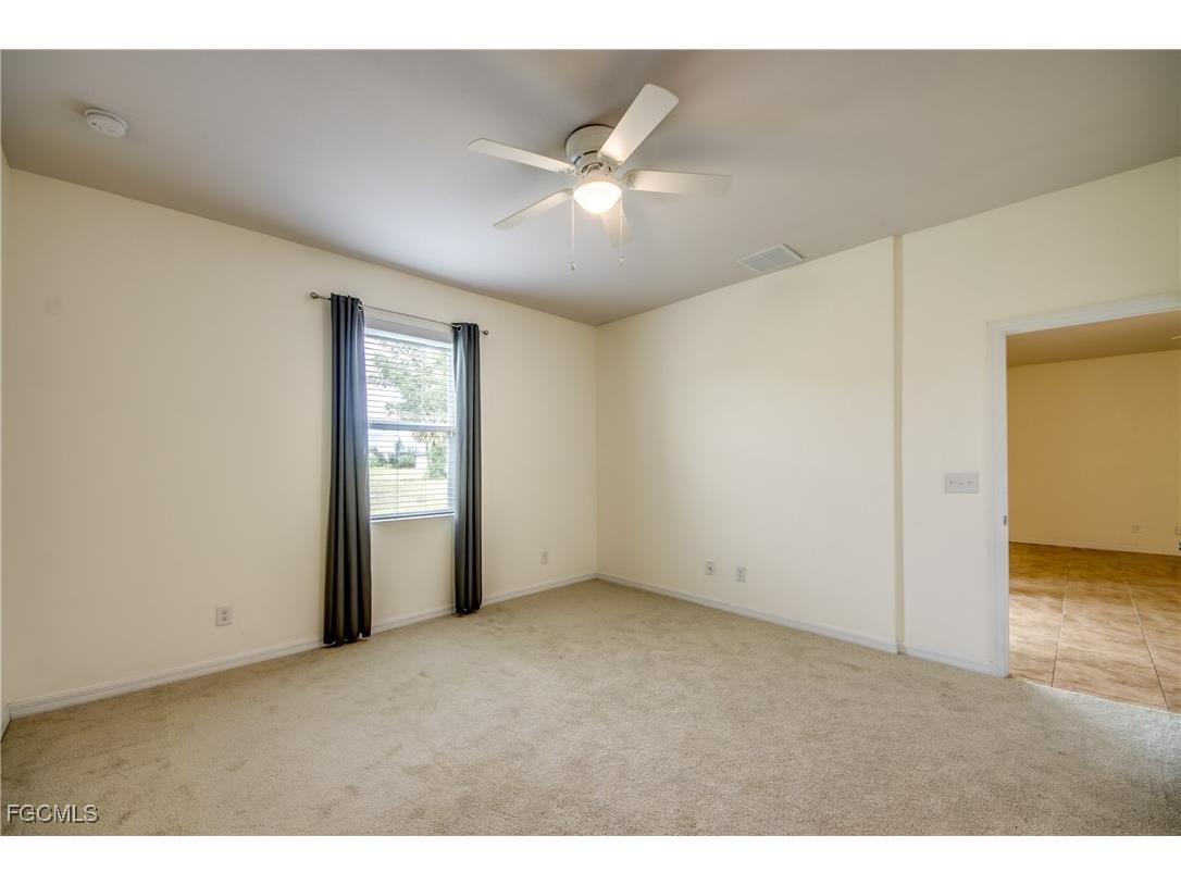 1622 SW 16th Court Cape Coral FL 33991 2025011181 image22