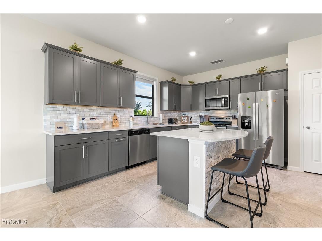 16221 Bacopa Drive Alva FL 33920 2025015138 image18