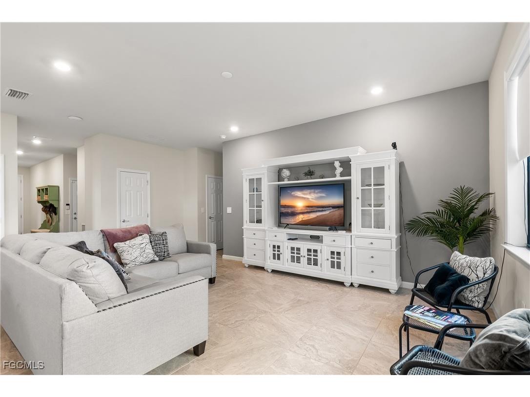 16221 Bacopa Drive Alva FL 33920 2025015138 image25