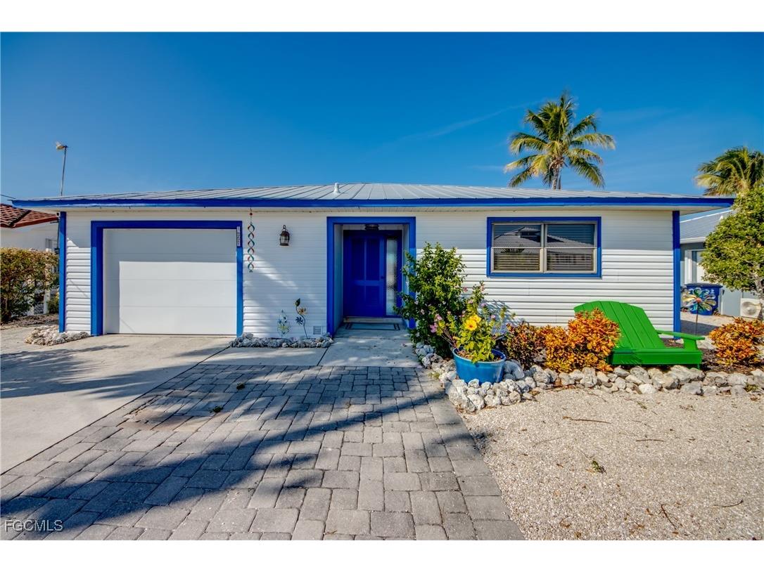 16221 Buccaneer Street Bokeelia FL 33922 2025020606 image1