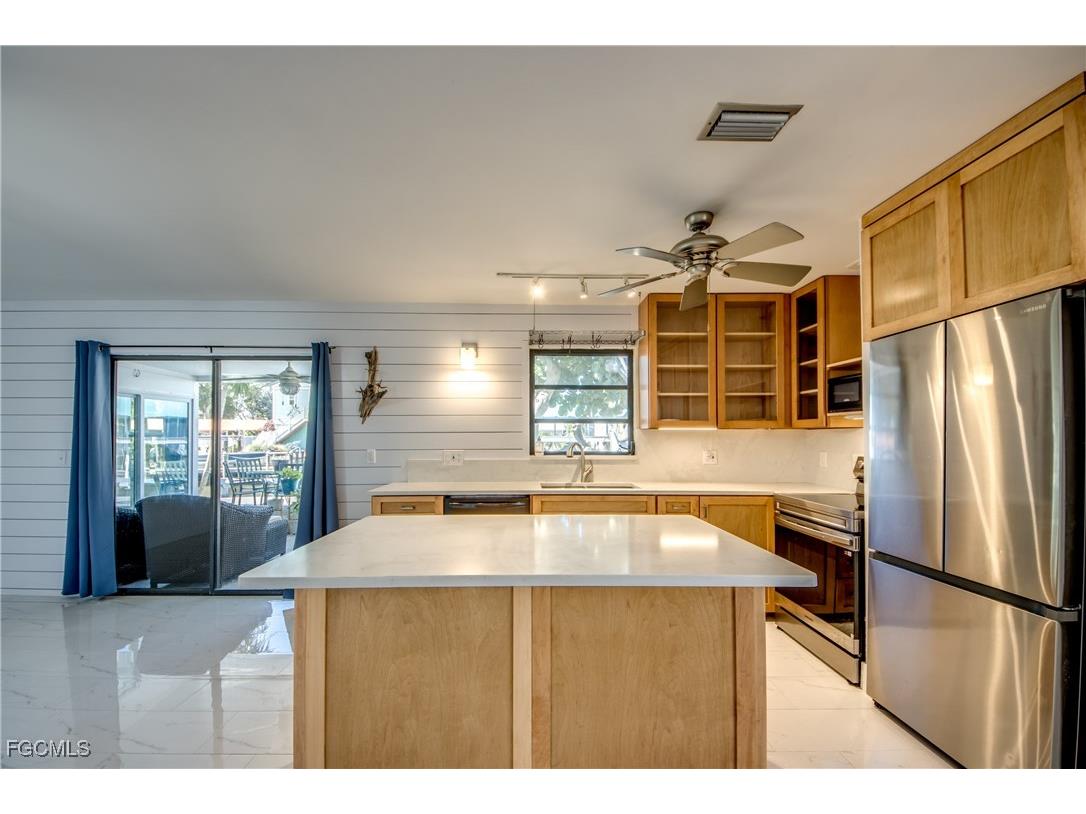 16221 Buccaneer Street Bokeelia FL 33922 2025020606 image16