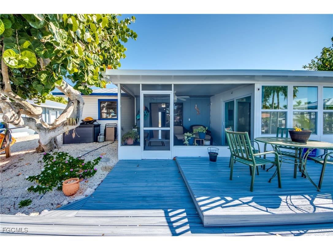 16221 Buccaneer Street Bokeelia FL 33922 2025020606 image37