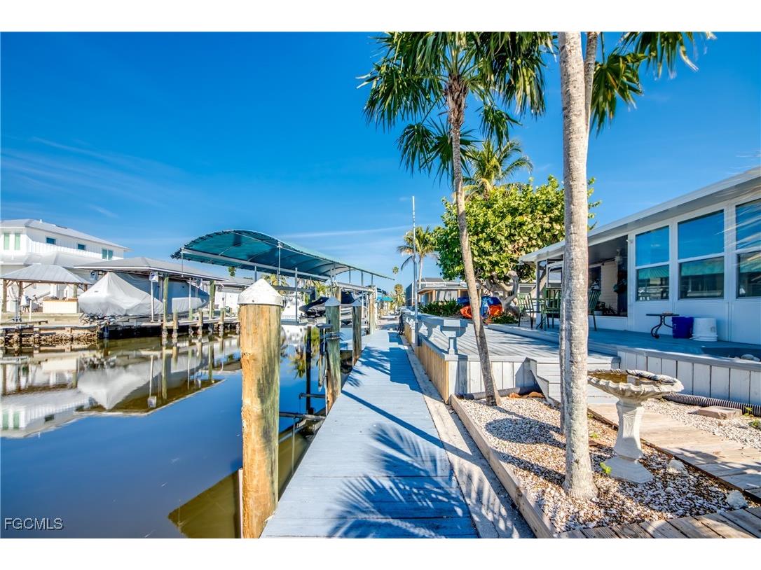 16221 Buccaneer Street Bokeelia FL 33922 2025020606 image41