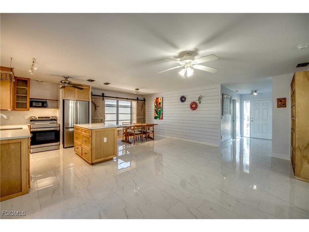 16221 Buccaneer Street Bokeelia FL 33922 2025020606 image9