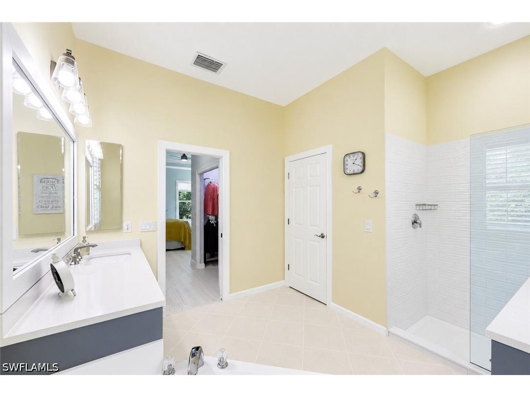 16221 Parque Lane Naples FL 34110 226019055 image12