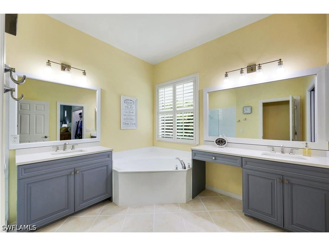 16221 Parque Lane Naples FL 34110 226019055 image13